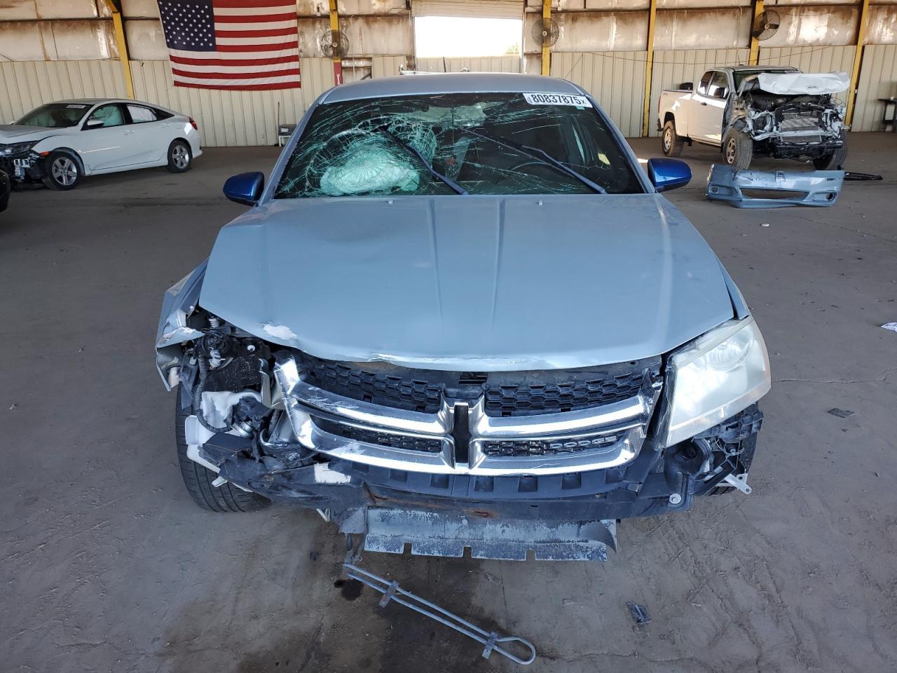 2011 DODGE Avenger