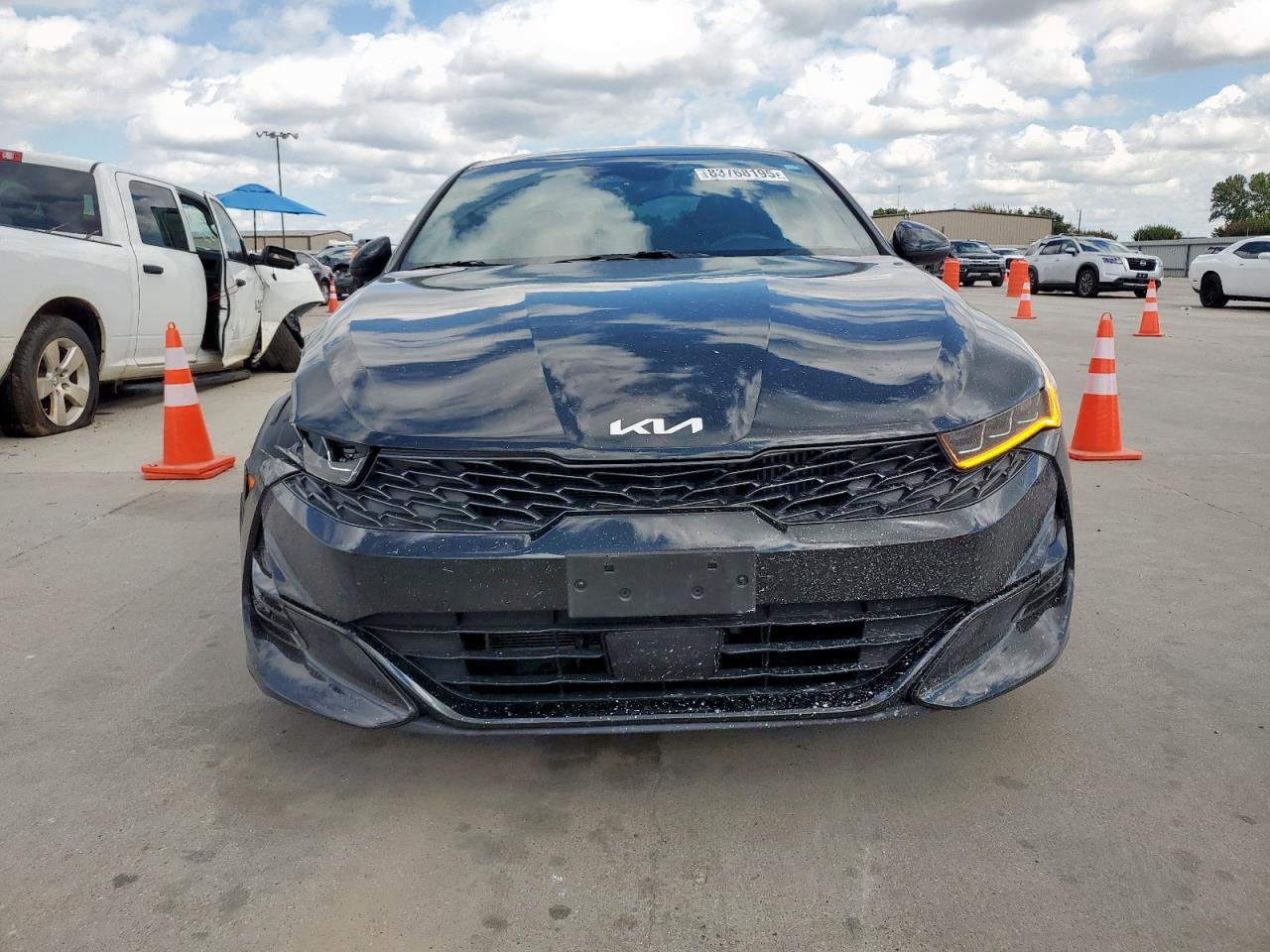 2023 KIA K5
