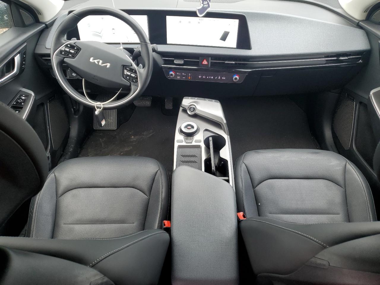 2023 KIA EV6