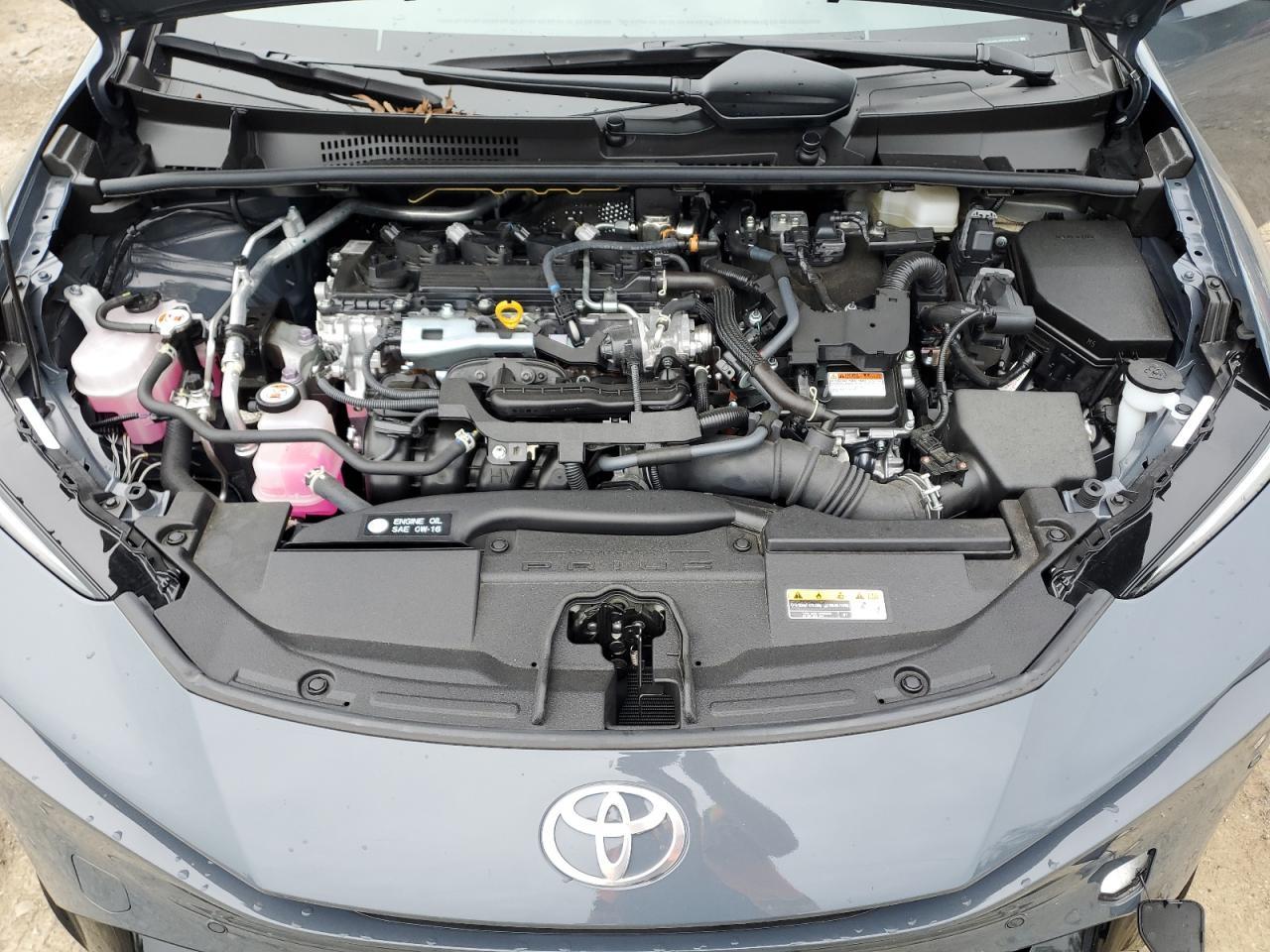 2024 TOYOTA PRIUS