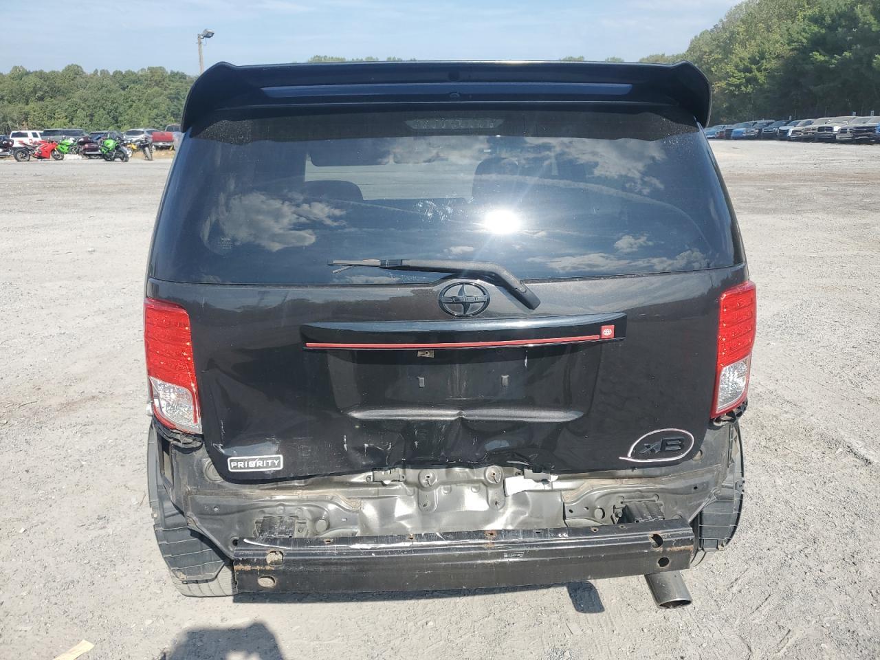2015 TOYOTA SCION