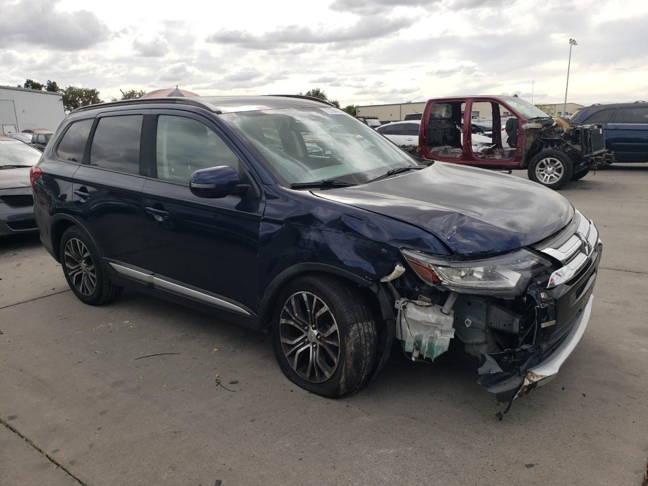 2016 MITSUBISHI outlander