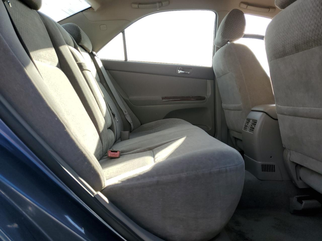 2002 TOYOTA CAMRY
