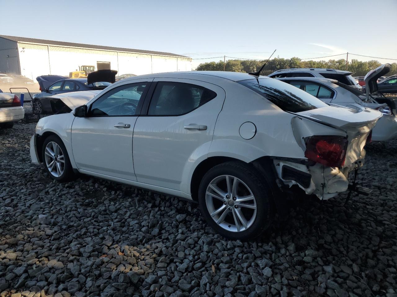 2011 DODGE Avenger