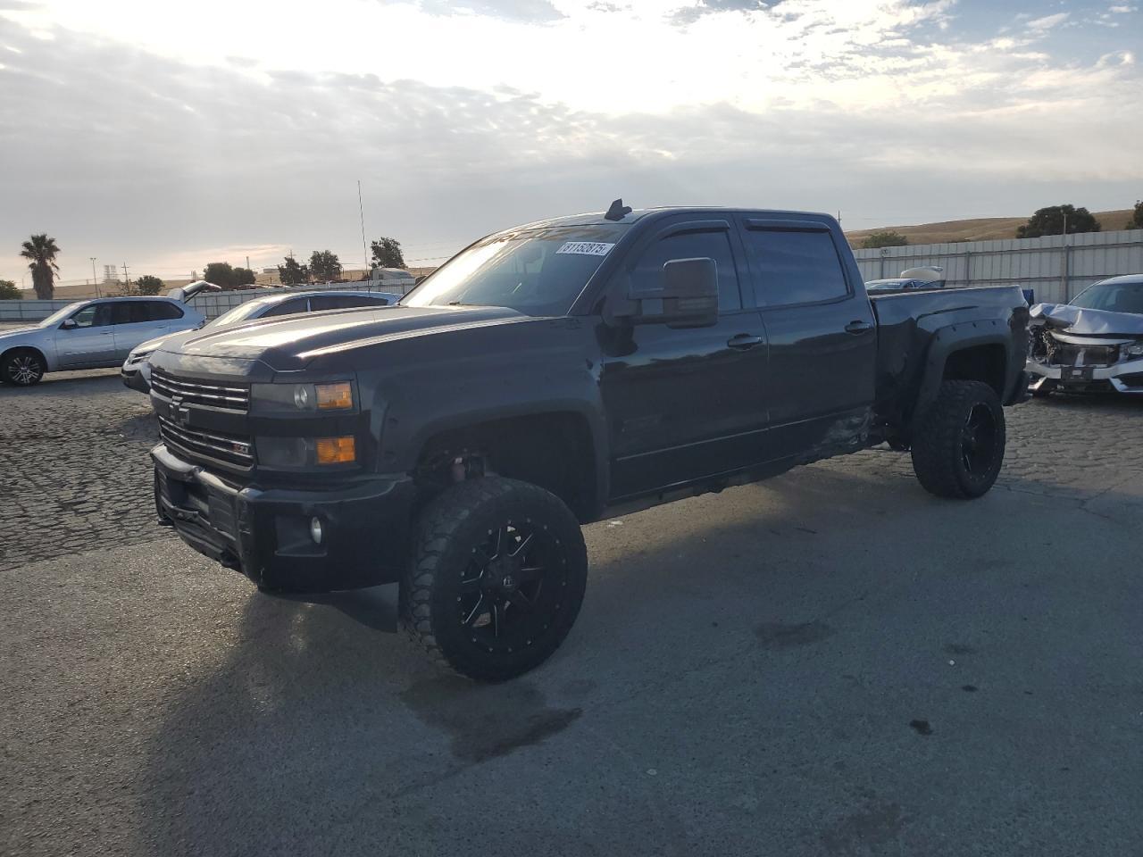 2017 CHEVROLET Silverado