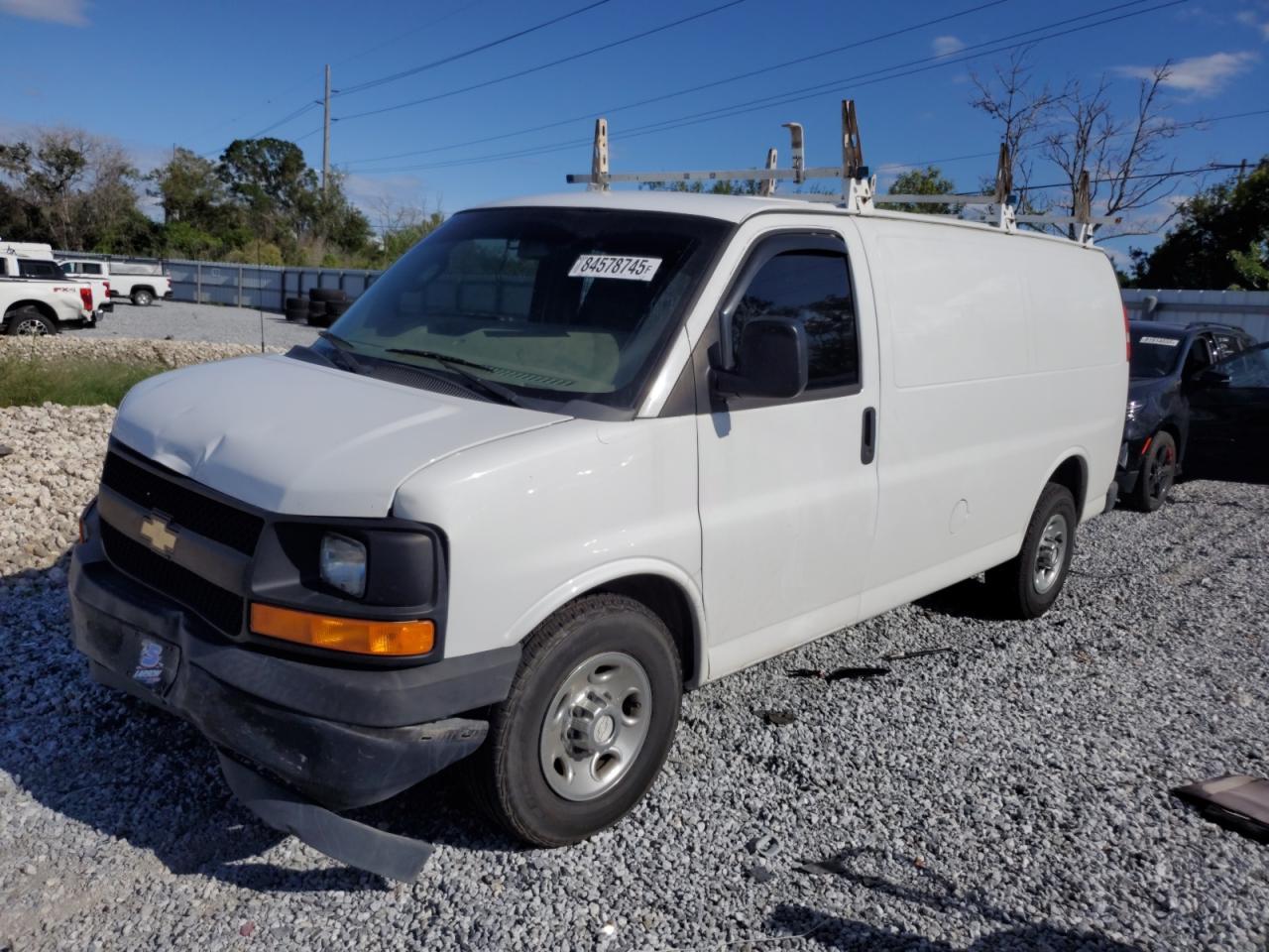 2017 CHEVROLET EXPRESS 2500