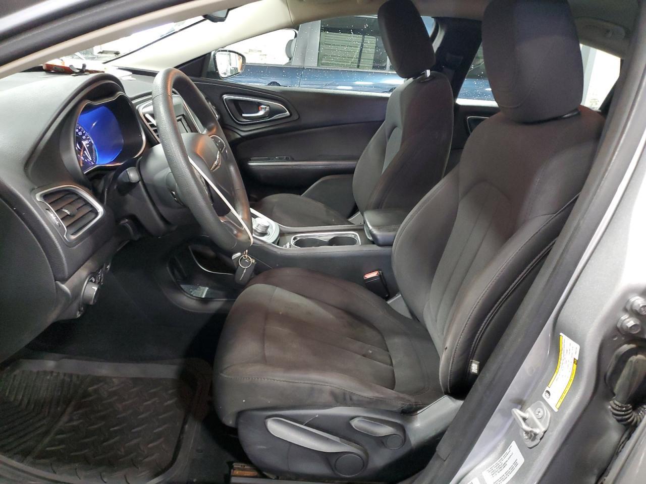 2015 CHRYSLER 200