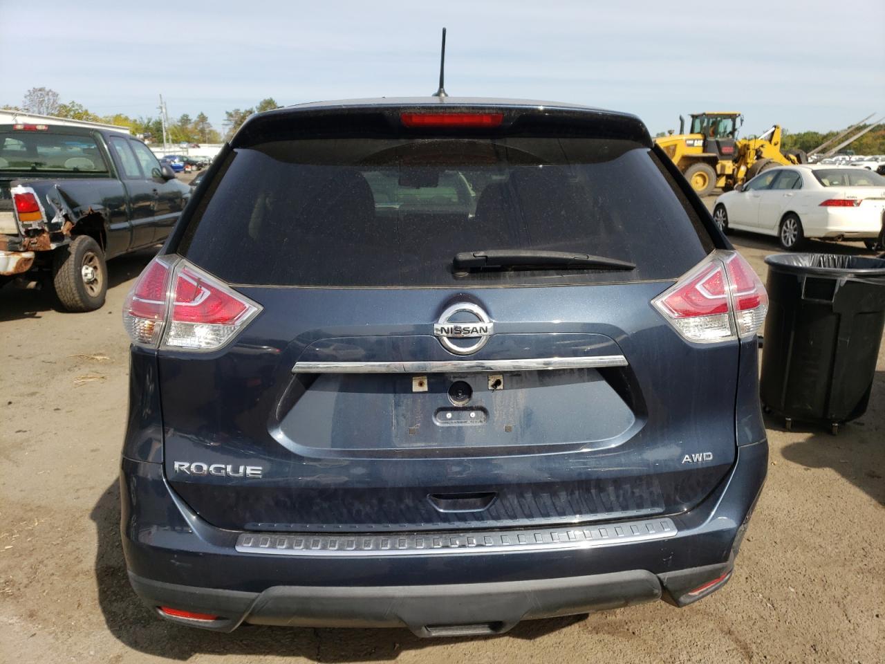 2015 NISSAN ROGUE