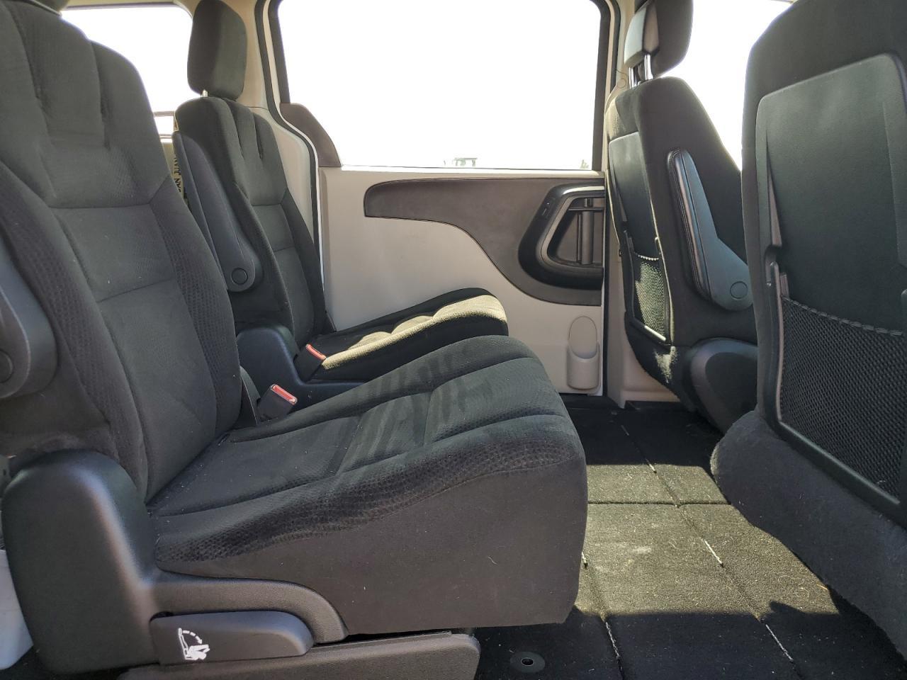 2016 DODGE GRAND CARAVAN