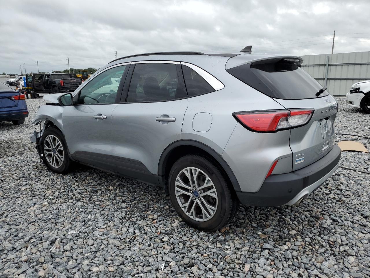 2022 FORD ESCAPE