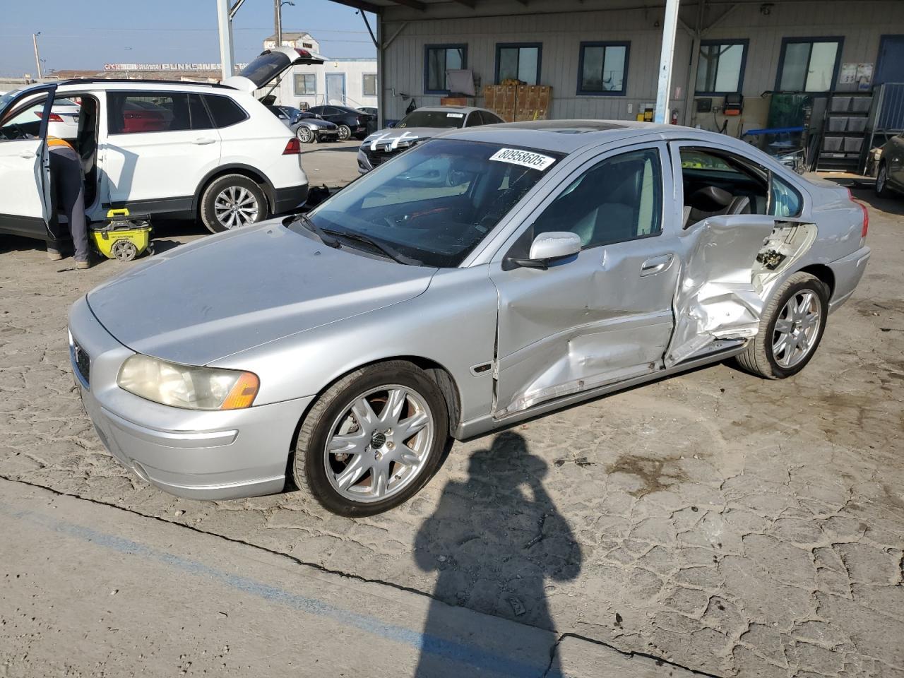 2006 VOLVO S60