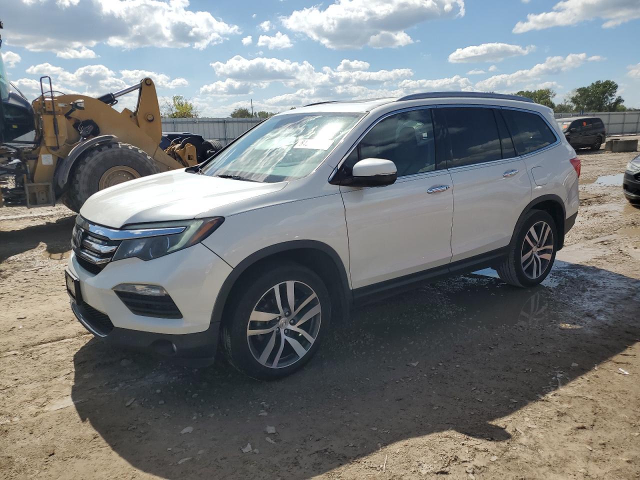2017 HONDA PILOT