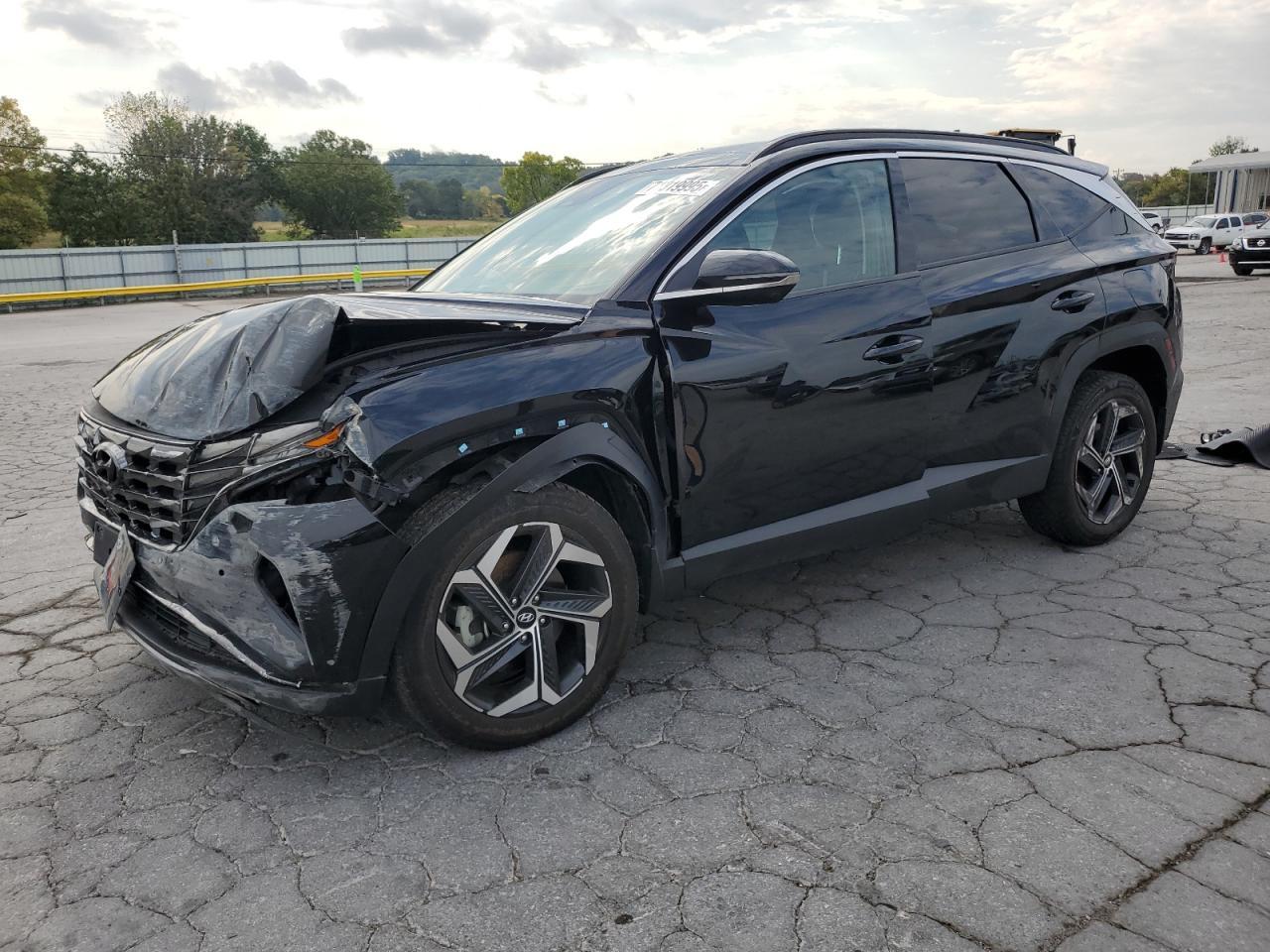2022 HYUNDAI TUCSON