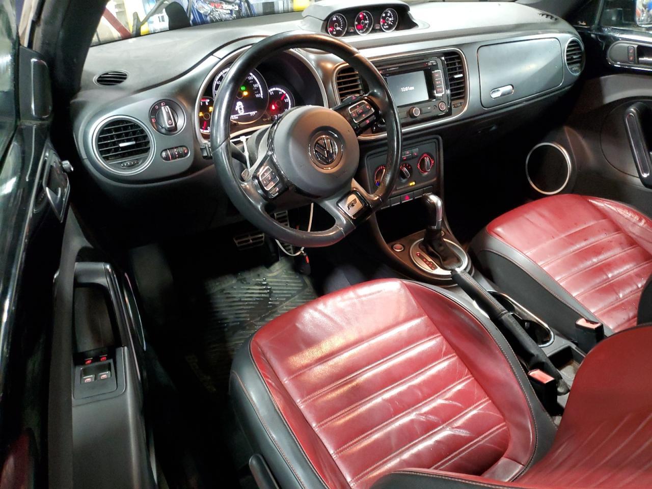 2015 VOLKSWAGEN Beetle