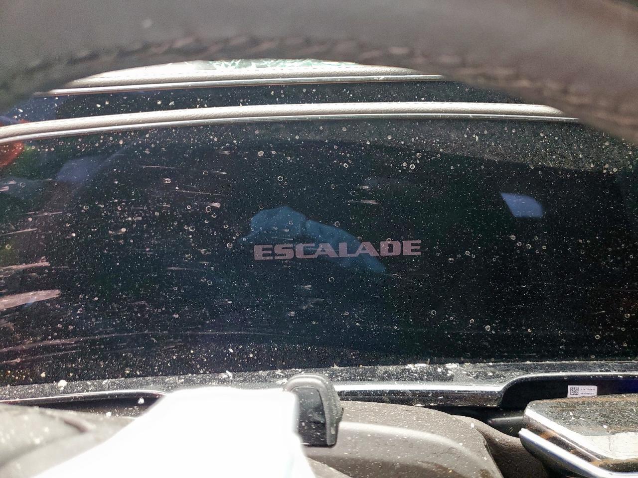 2024 CADILLAC ESCALADE