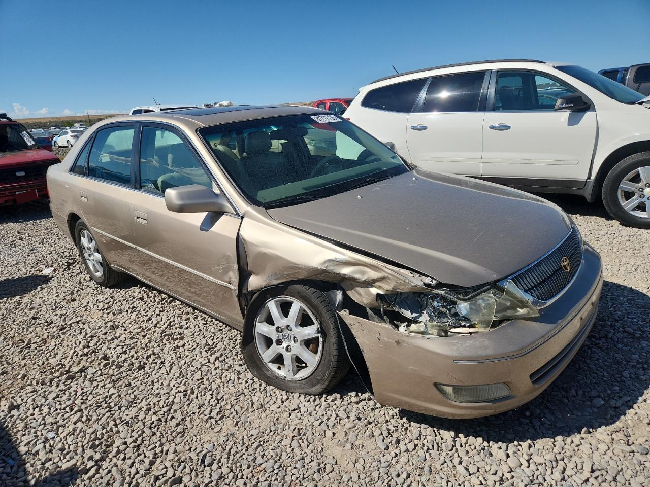 2001 TOYOTA Avalon