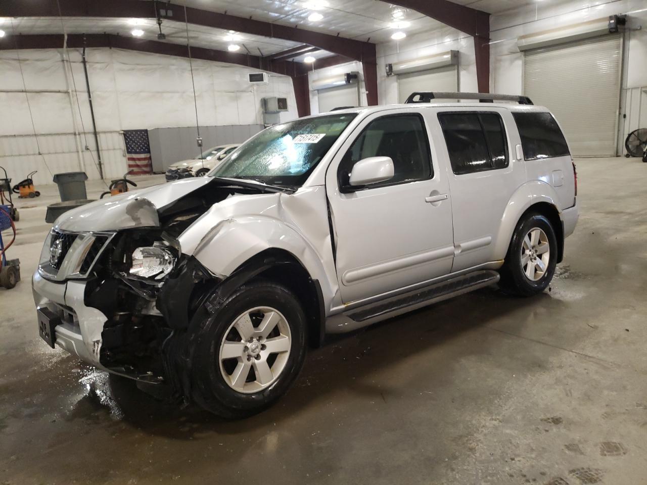 2012 NISSAN PATHFINDER