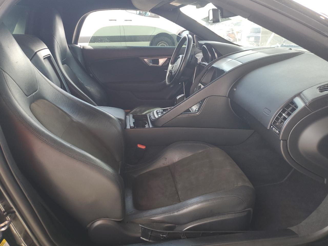 2017 JAGUAR F-Type