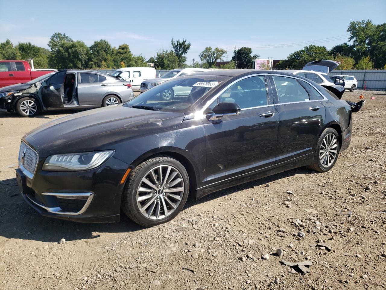2017 LINCOLN MKZ