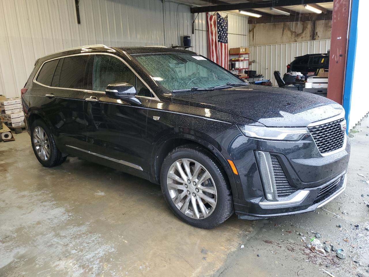2020 CADILLAC XT6