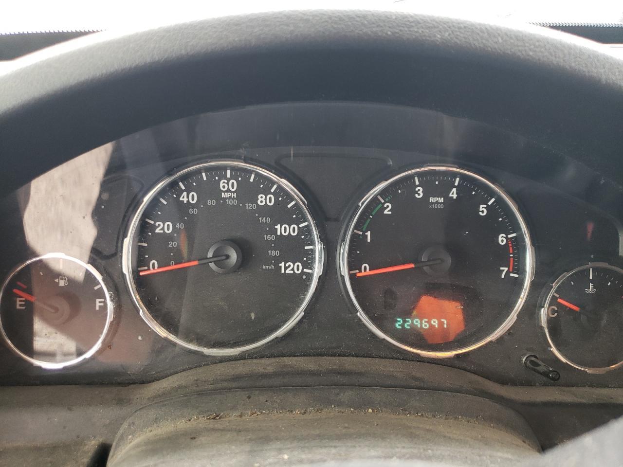 2011 JEEP Liberty