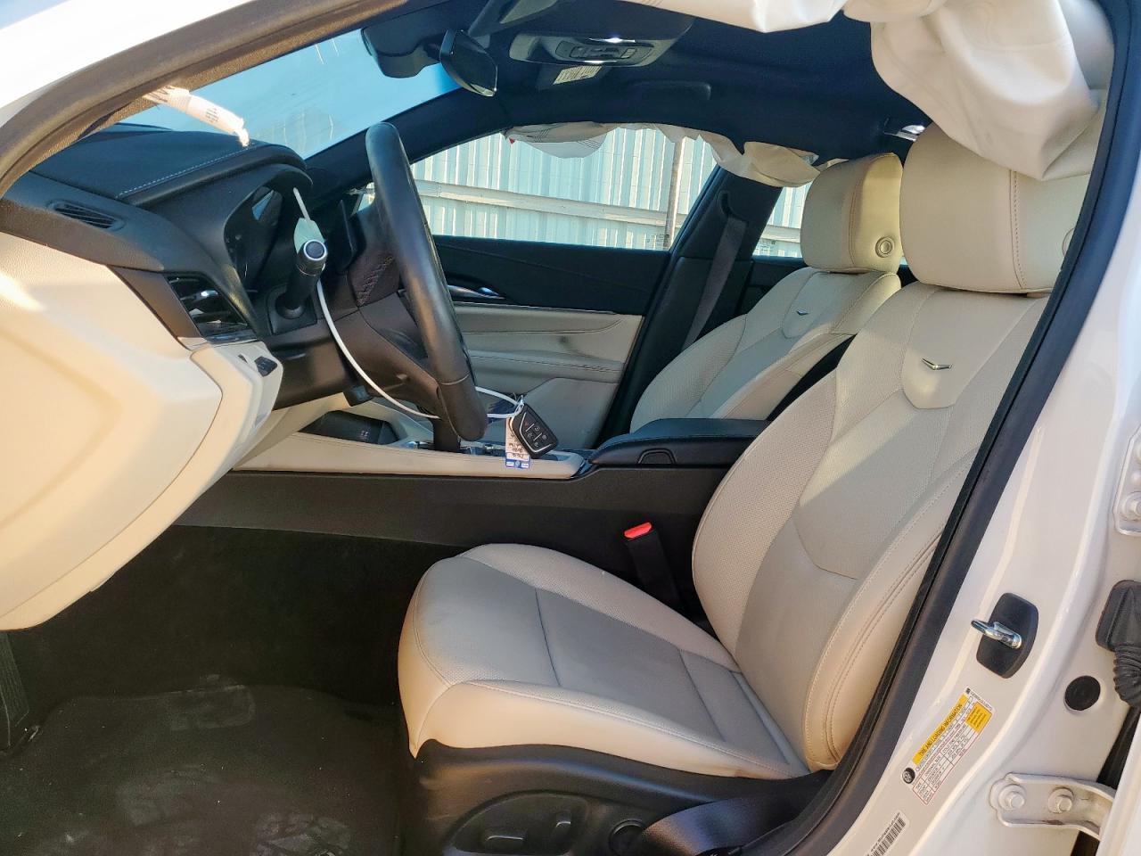 2020 CADILLAC CT4