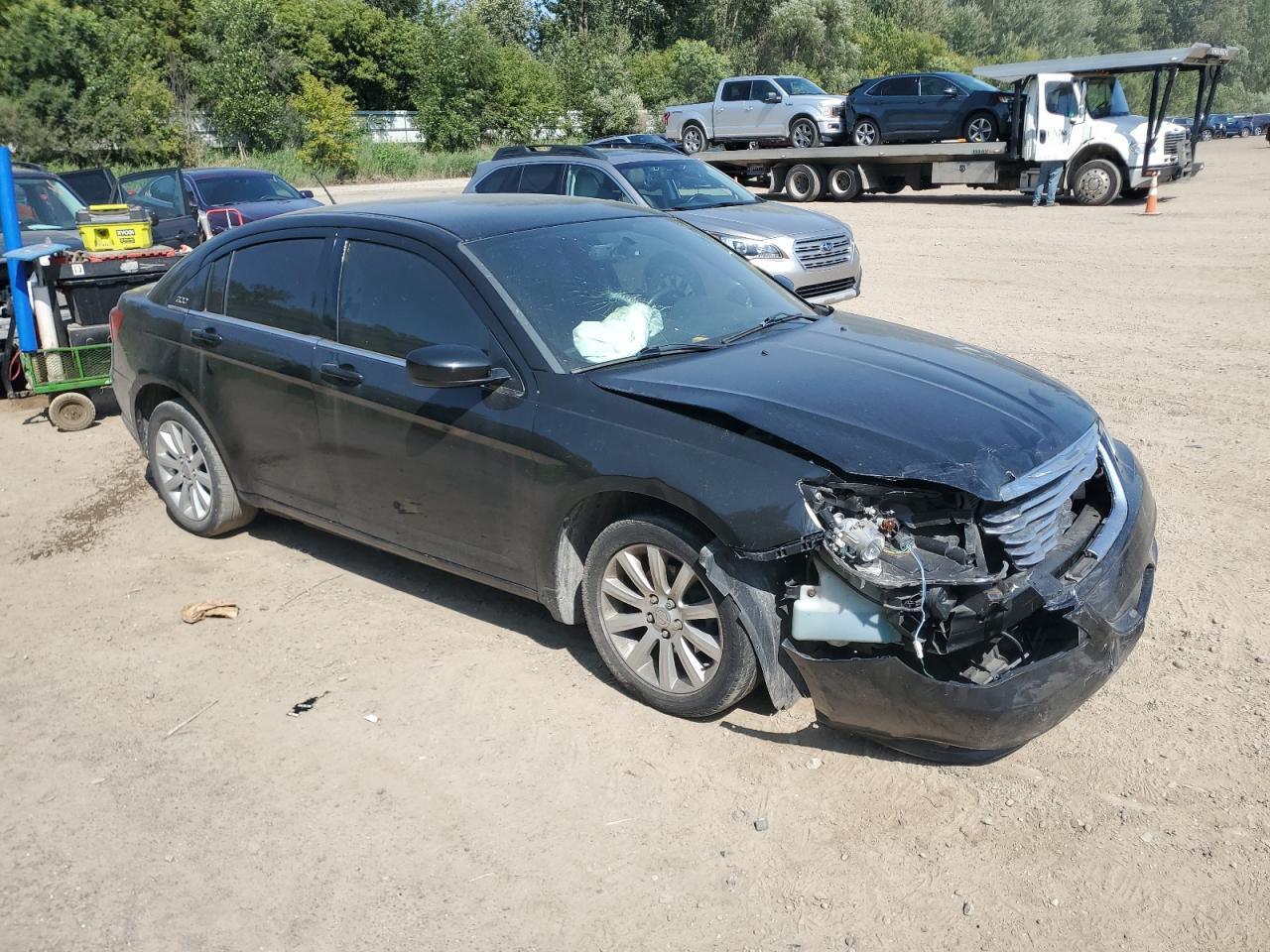 2014 CHRYSLER 200