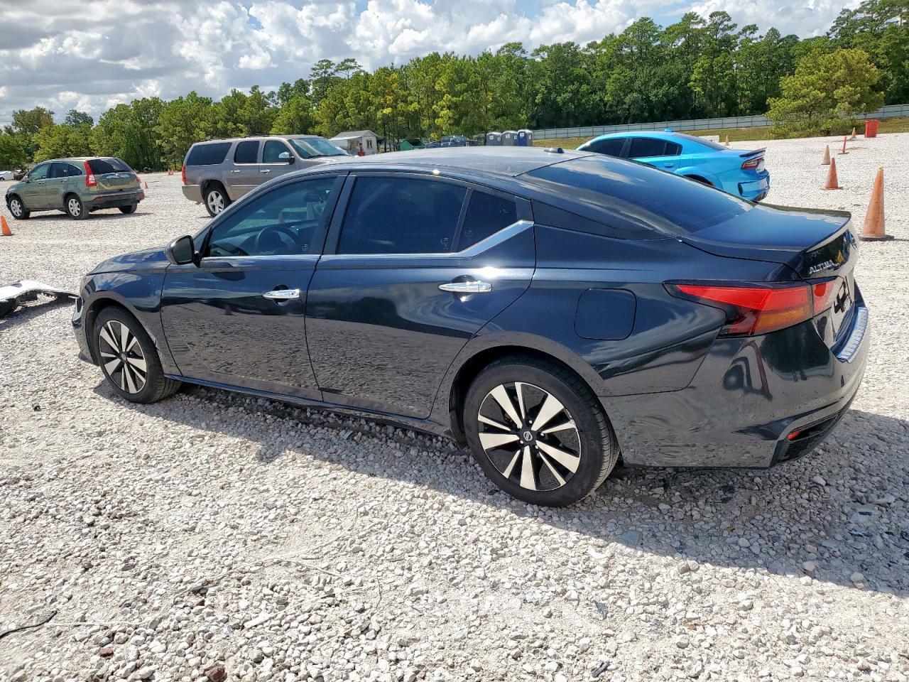 2022 NISSAN ALTIMA