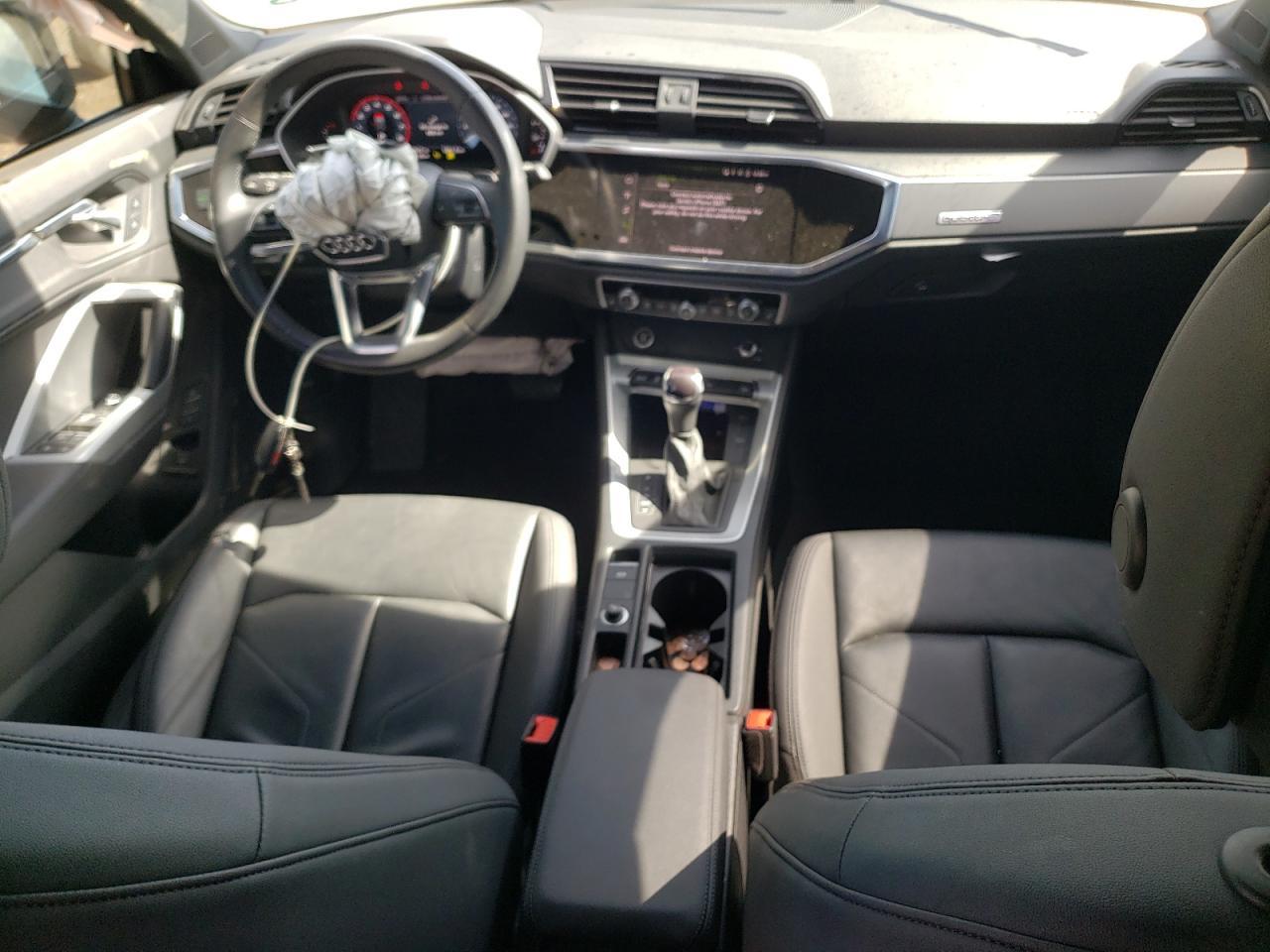 2022 AUDI Q3