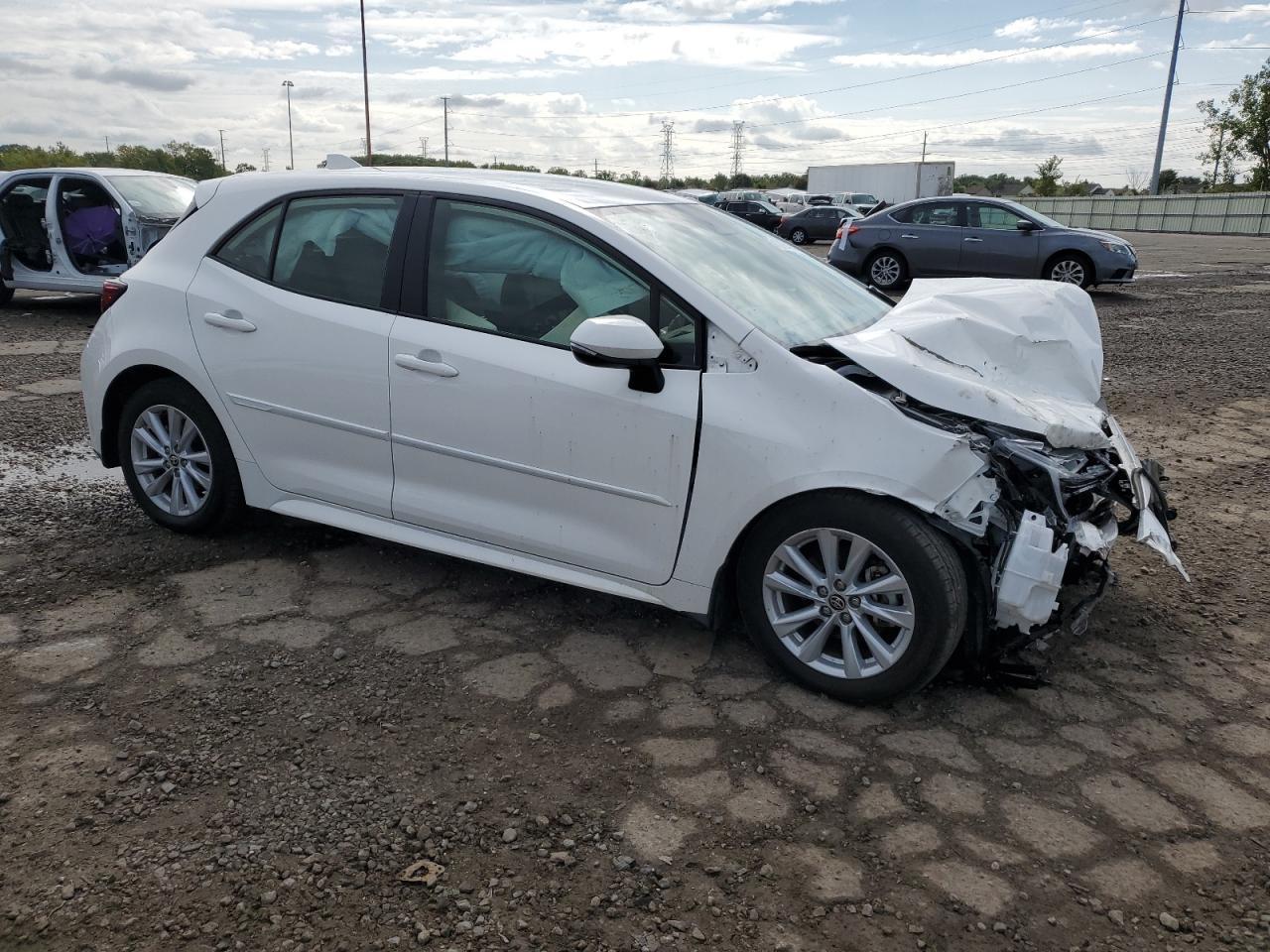 2024 TOYOTA COROLLA