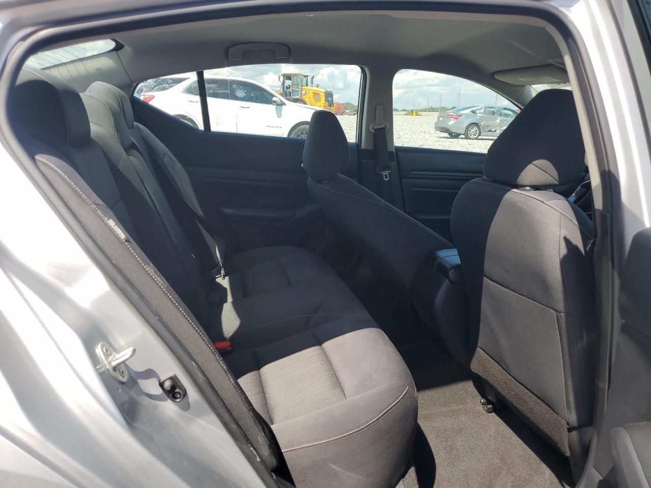 2022 NISSAN ALTIMA