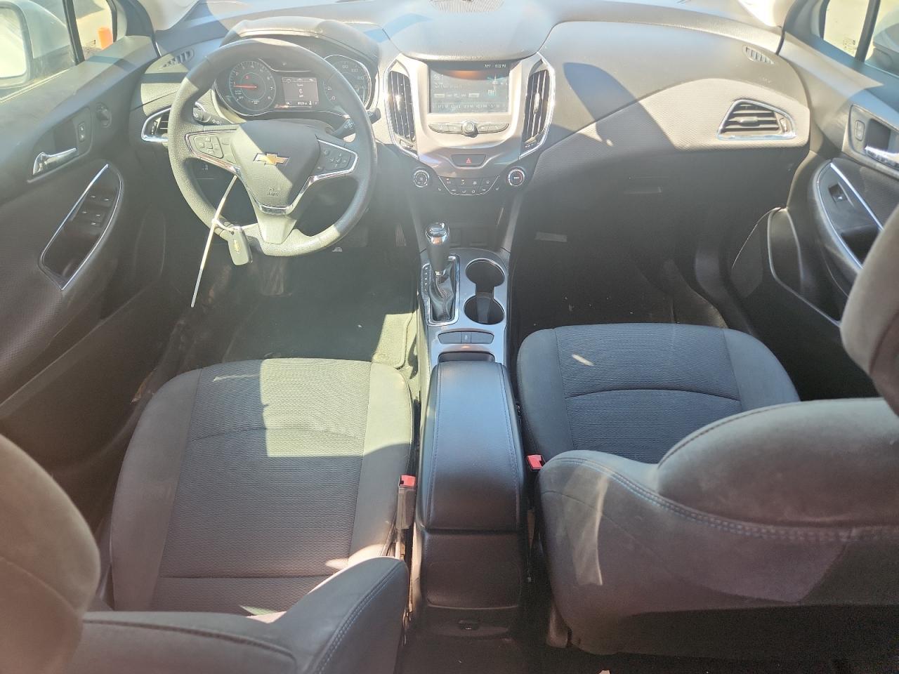 2017 CHEVROLET CRUZE