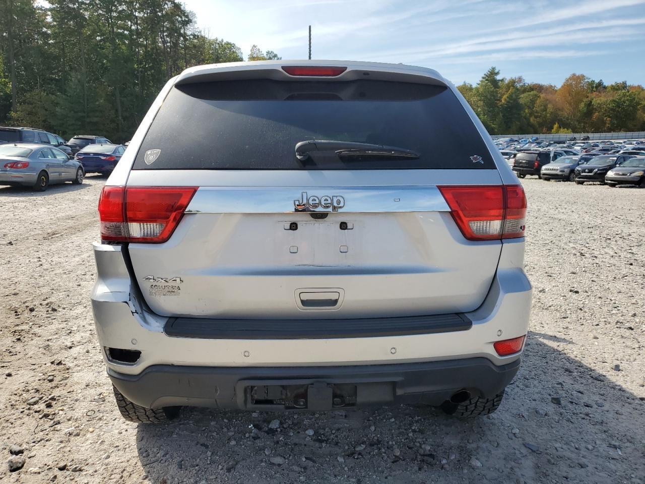 2011 JEEP Grand Cherokee