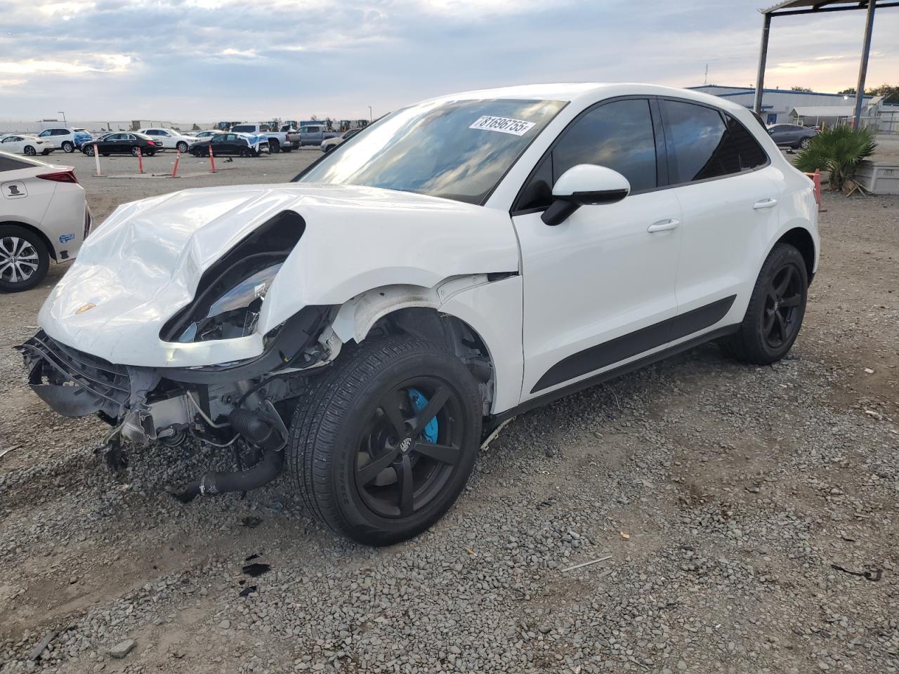 2019 PORSCHE Macan