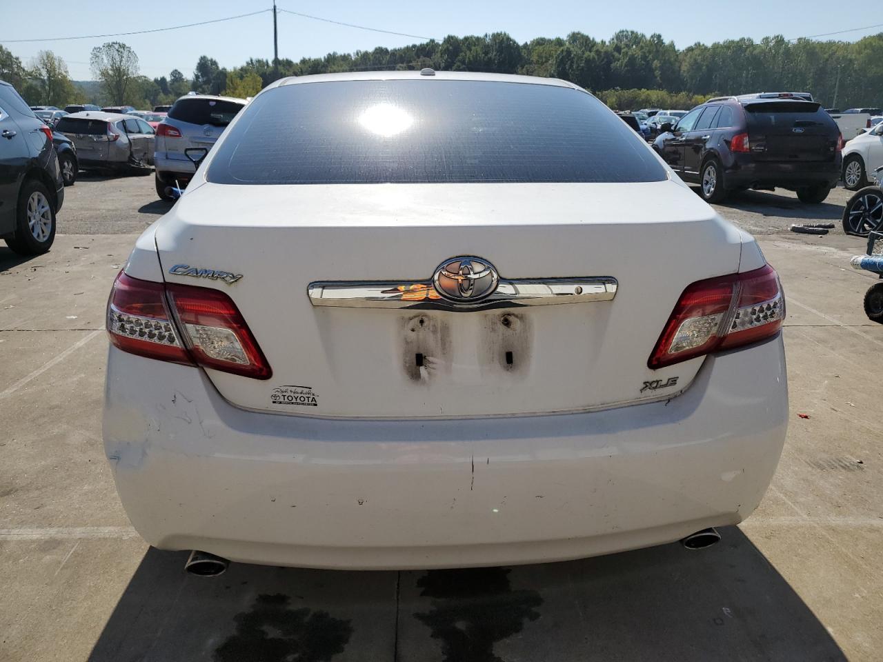 2010 TOYOTA CAMRY