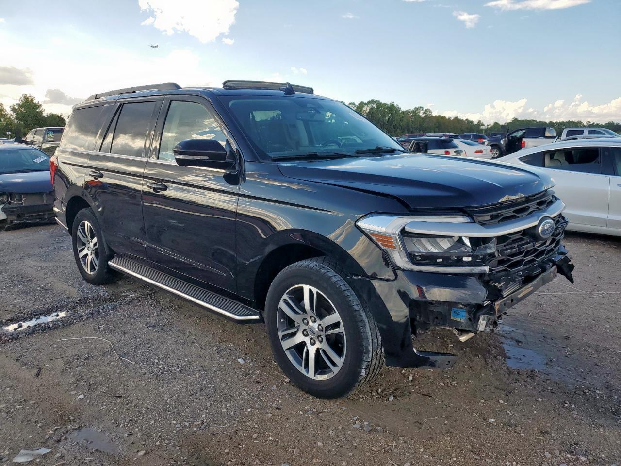 2022 FORD Expedition