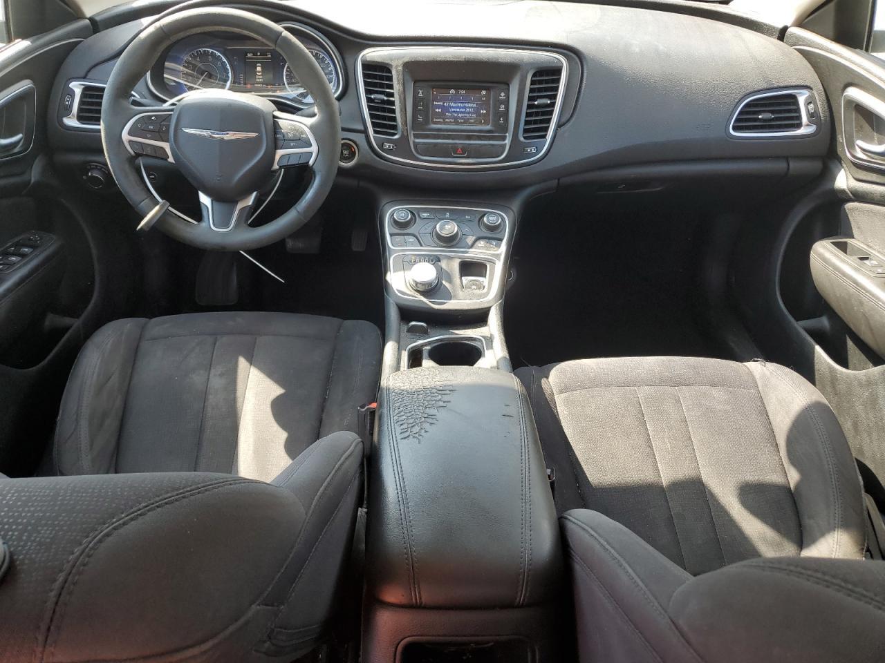2015 CHRYSLER 200