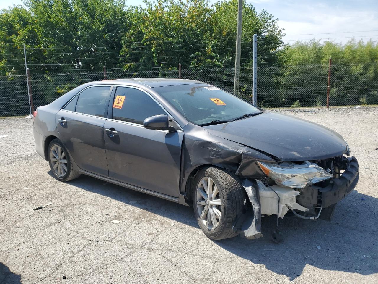 2013 TOYOTA CAMRY