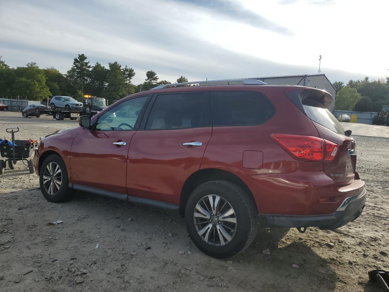 2017 NISSAN PATHFINDER