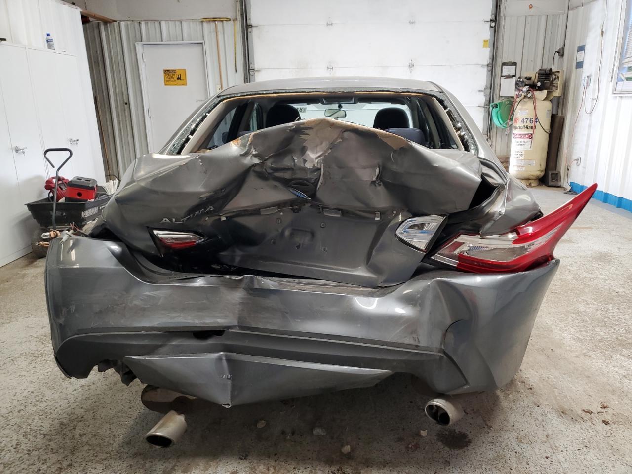 2017 NISSAN ALTIMA