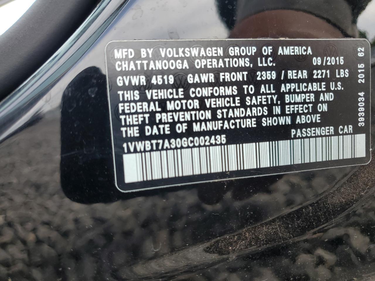 2016 VOLKSWAGEN Passat