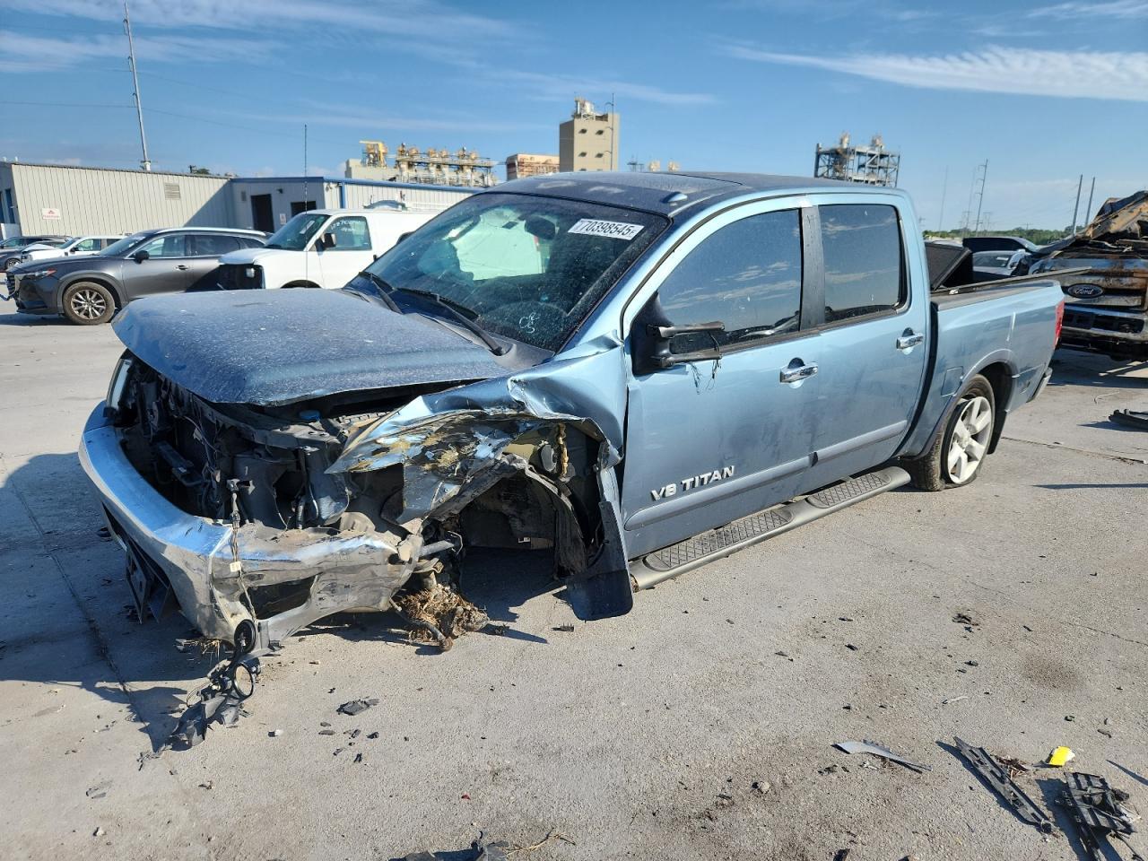 2011 NISSAN Titan