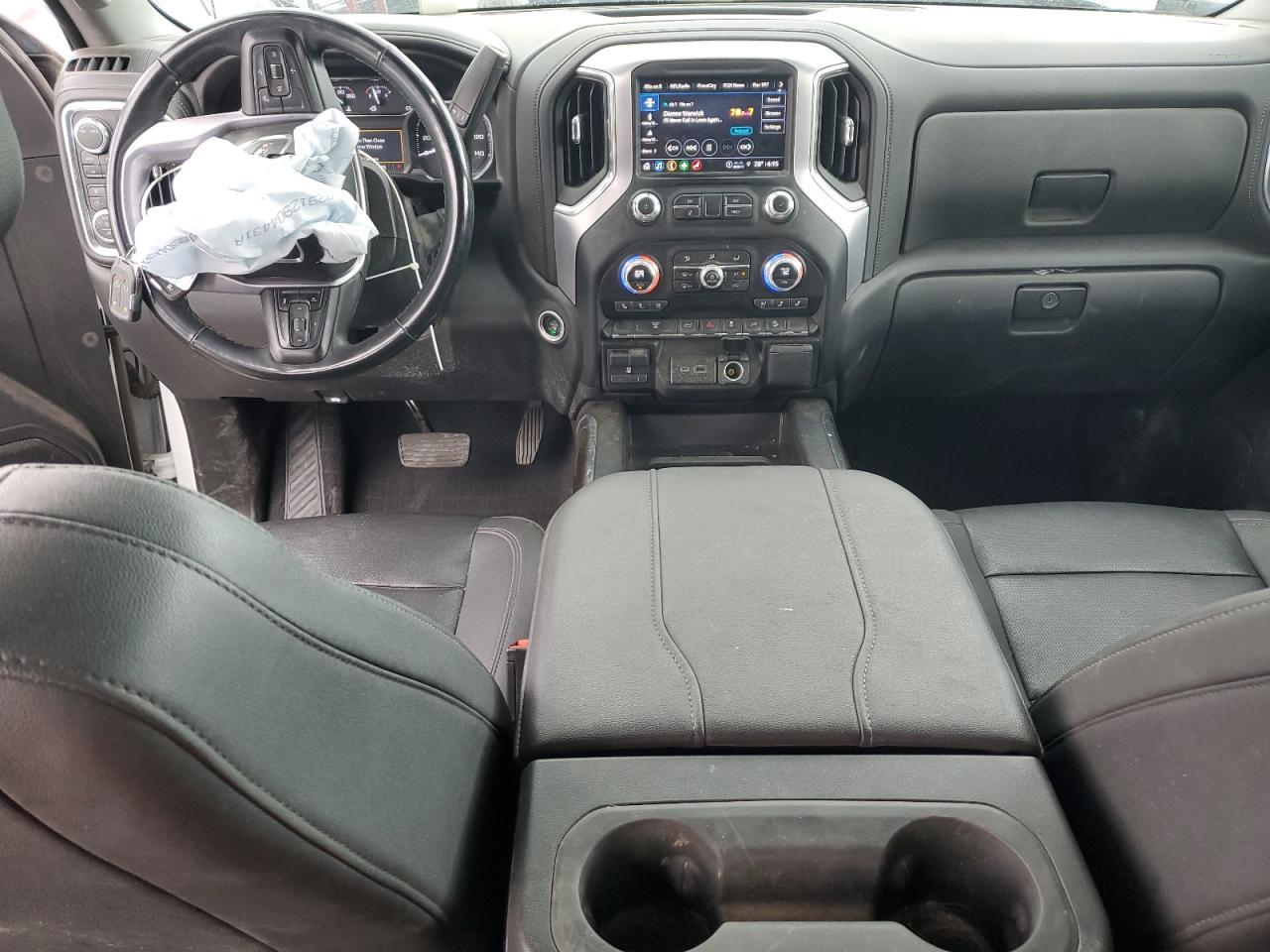 2023 GMC Sierra