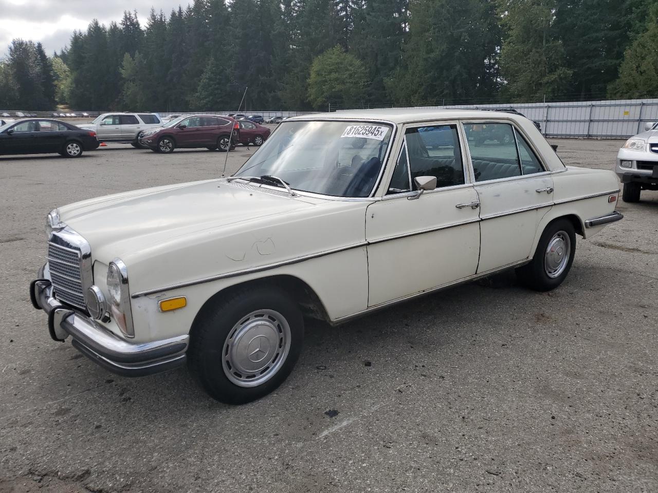 1973 MERCEDES-BENZ 280