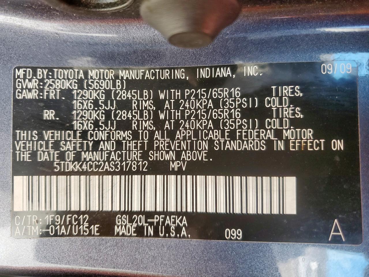 2010 TOYOTA SIENNA