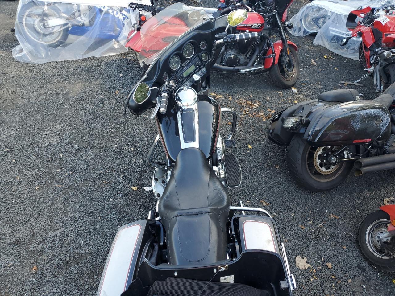 2009 HARLEY-DAVIDSON FLHTC