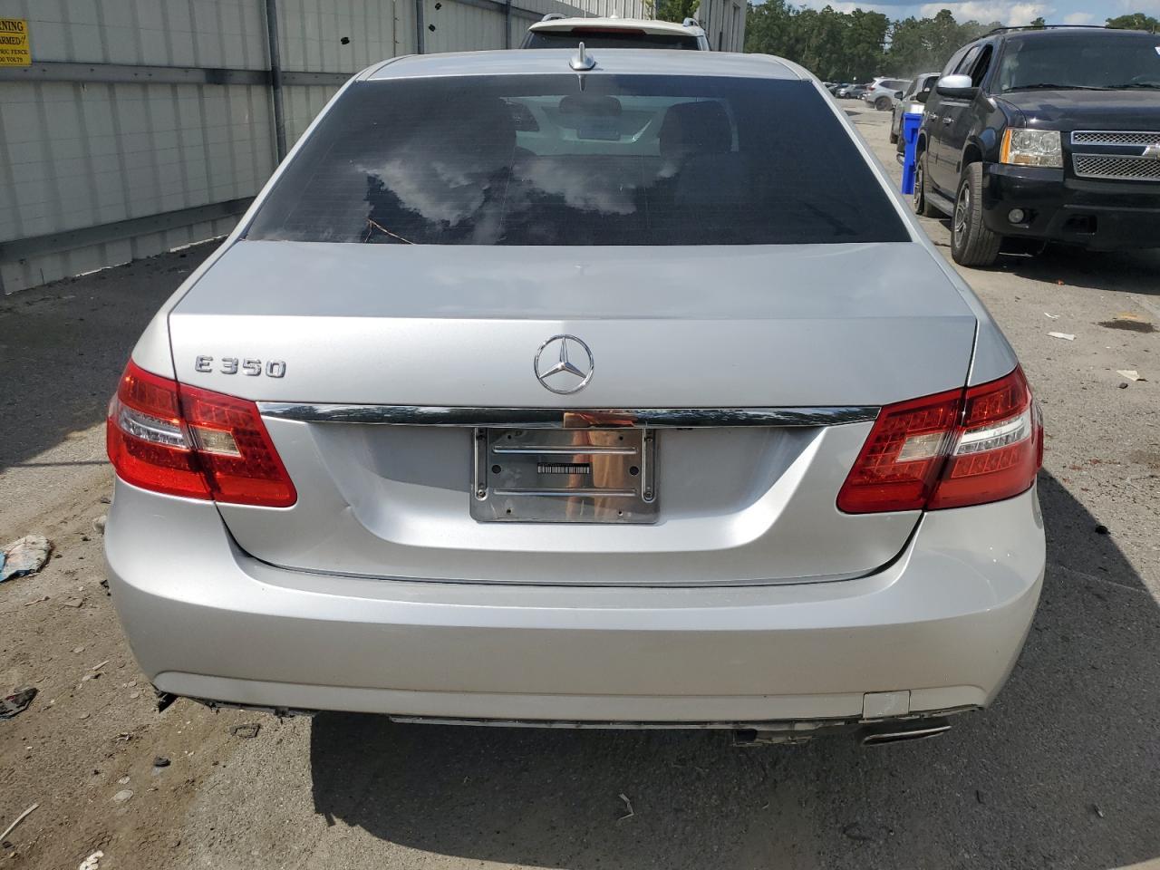2010 MERCEDES-BENZ E-Class
