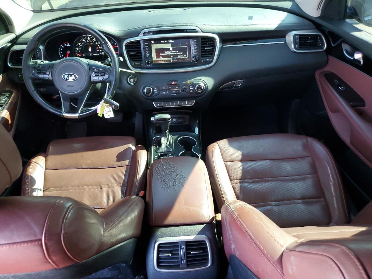 2017 KIA SORENTO