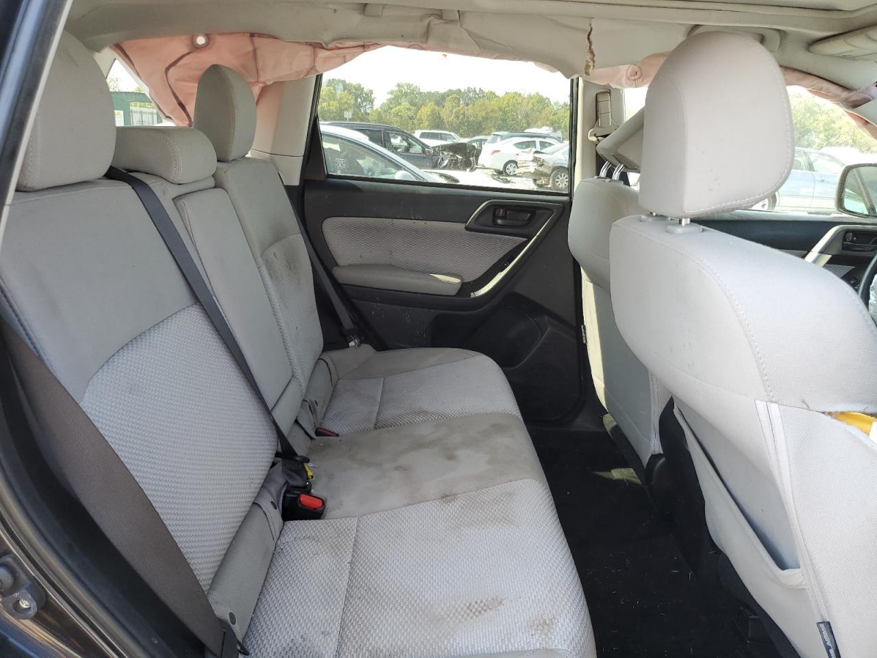 2017 SUBARU FORESTER