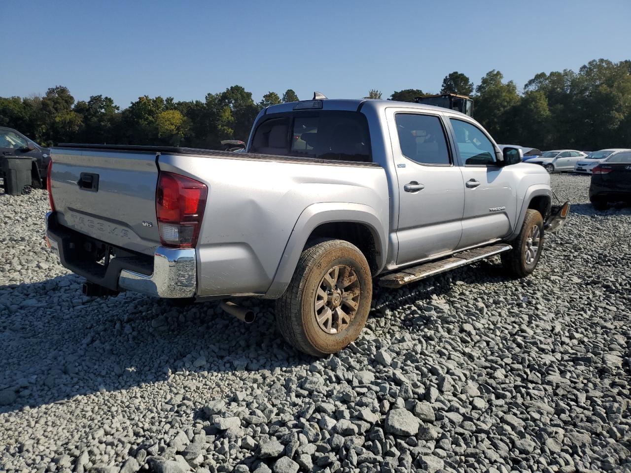 2018 TOYOTA TACOMA